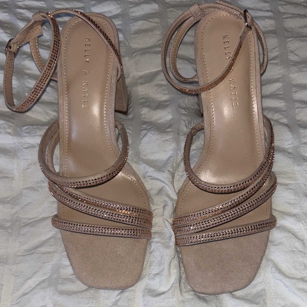 Kelly & Katie Beige Strappy Heels